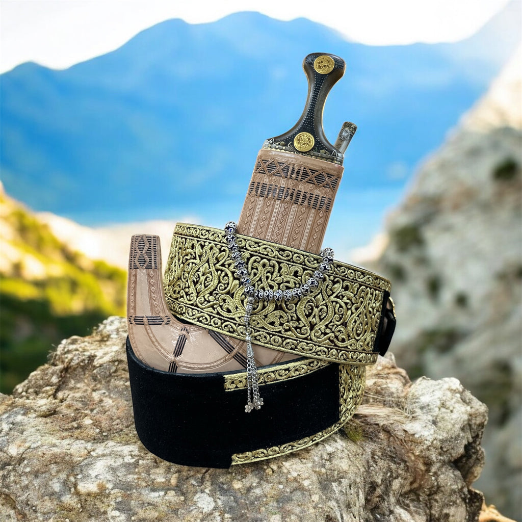 جمبيه عزيري مقلد طبق الاصل صيفاني حزام يدوي جلد عسيب ماربي صافي حروف مطلي ذهب سله  ستيل تقط المسمار مبسم فضه خالص