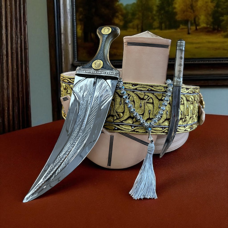 جمبيه عزيري صيفاني مقلد طبق الاصل حزام يدوي حروف مطلي ذهب سله ستيل منقش مع خنجر خلفي