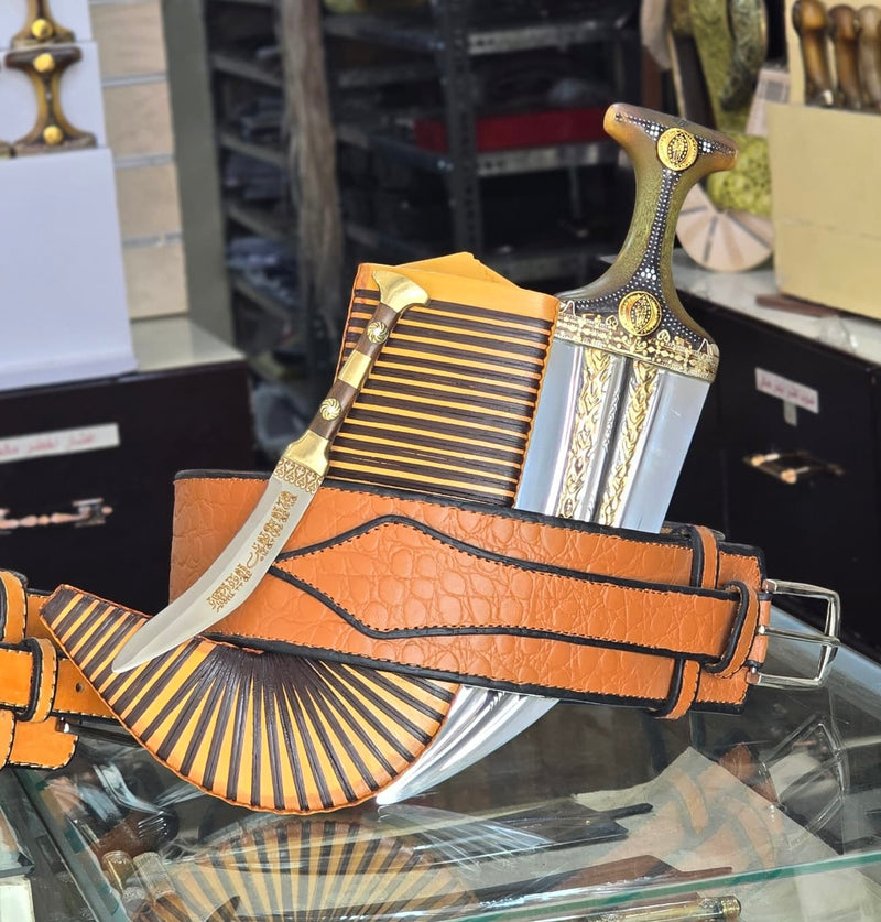 جمبية عزيري صيفاني مقلد طبق الاصل عسيب بكيلي حزام جلد أفريقي اصلي حروف مطلي ذهب مبسم فضه نصله ستيل مع شفره نجراني