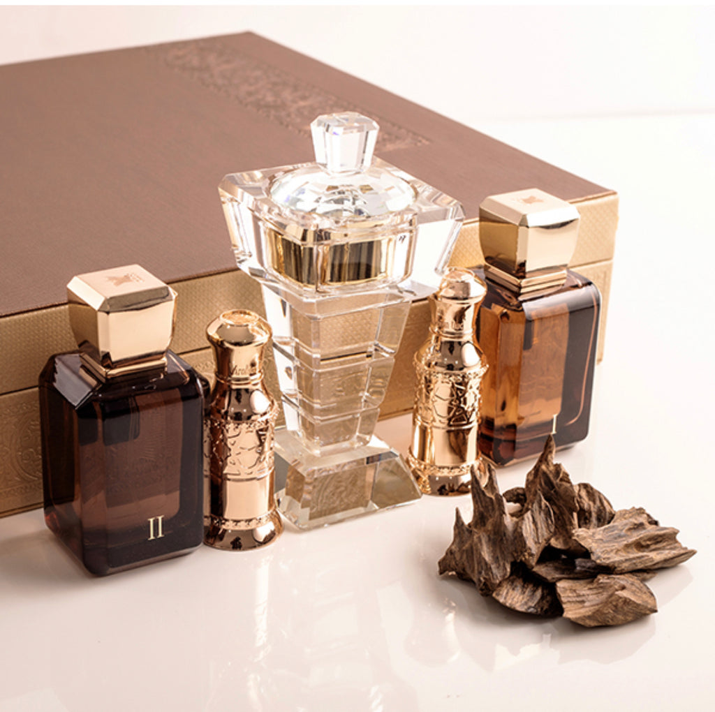 طقم عرائسي ملكي للجنسين شنطة هدية من العربيه للعود Arabian oud unisex gift set