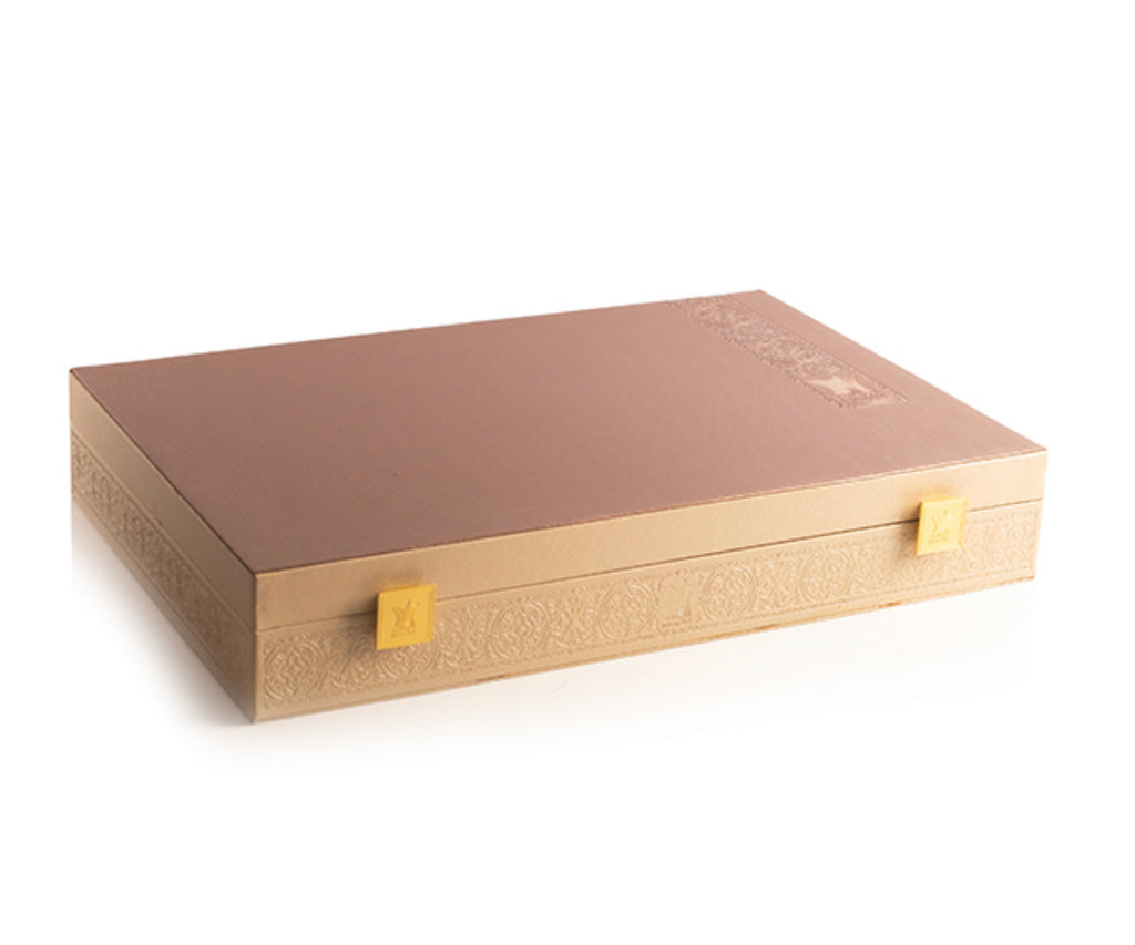 طقم عرائسي ملكي للجنسين شنطة هدية من العربيه للعود Arabian oud unisex gift set