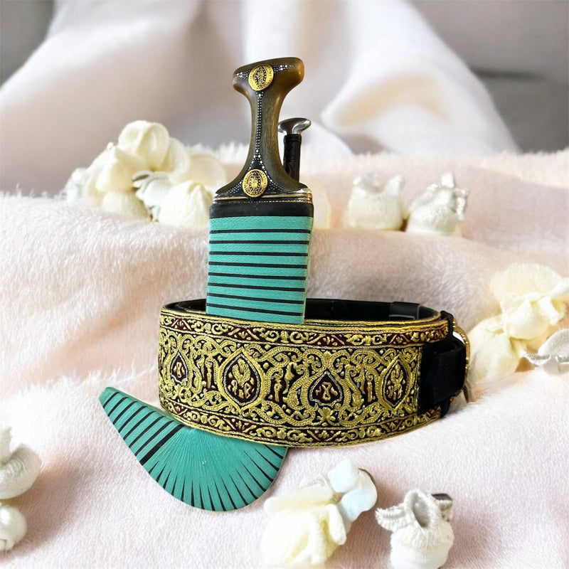 جمبيه عزيري صيفاني مقلد طبق الاصل حزام يدوي حروف مطلي ذهب عسيب بكيلي سله ستيل منقش مع خنجر خلفي