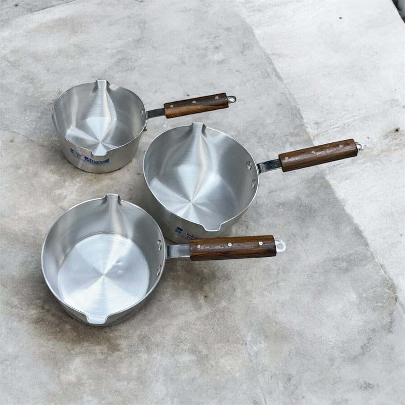 طقم طناجر العصيد ٢ حجم وسط و ١ صغير