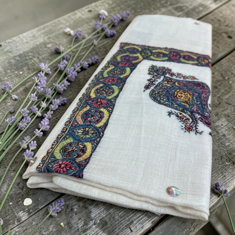 Premium quality Kashmiri pashmina shawl شال صوف كشميري باشمينا درجه اولى لون نادر ￼