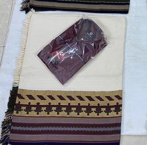 معوز بيضاني درجه اولى مع القميص المطاقم له