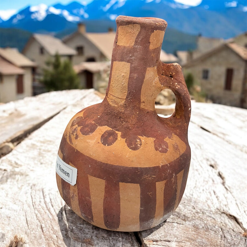 كوز الماء فخار من اليمن