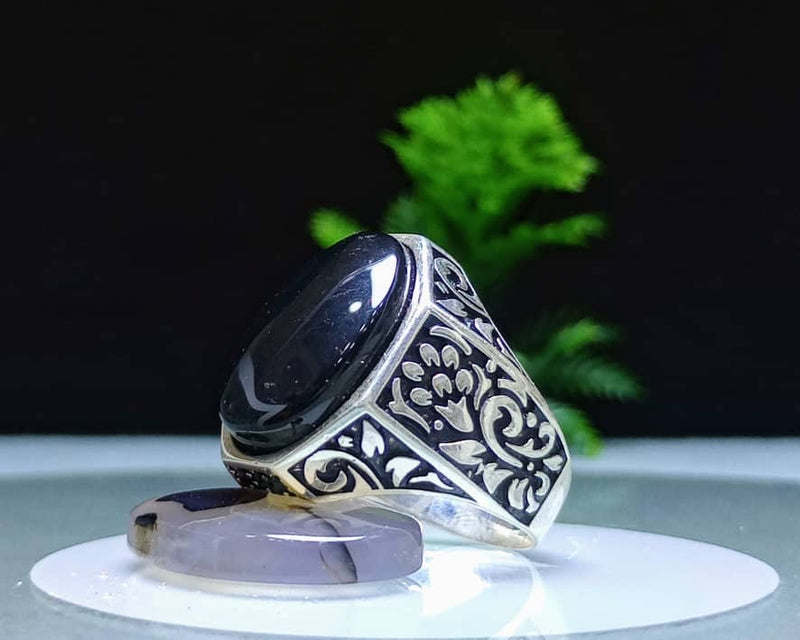 خاتم فضه اصلي عقيق يماني حر مقاس 8