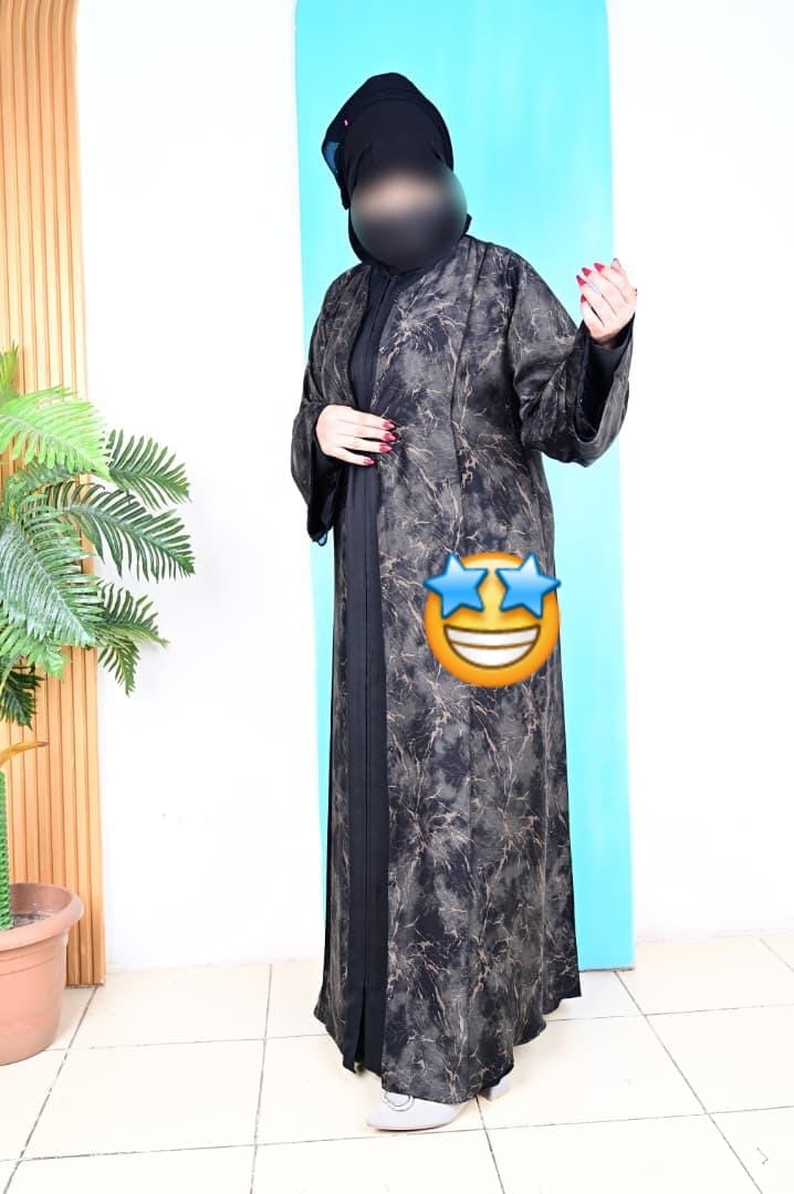 عباية نسائيه فخمه تلبس من الجهتين من لازوردي اليمن