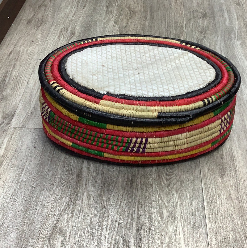 سلة قش حجم كبير