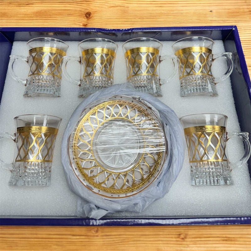 Golden tea set طقم كاسات الشاي مع الصواني