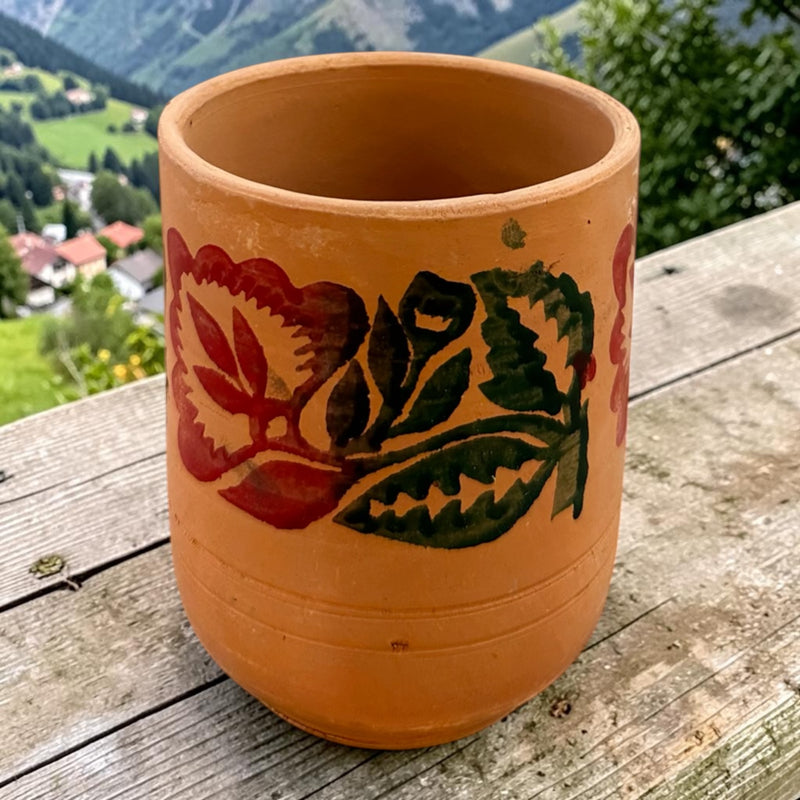 Clay made cup كأس فخار من اليمن