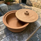 ￼ clay pot with the lid طاجن فخار مع الغطاء كبير