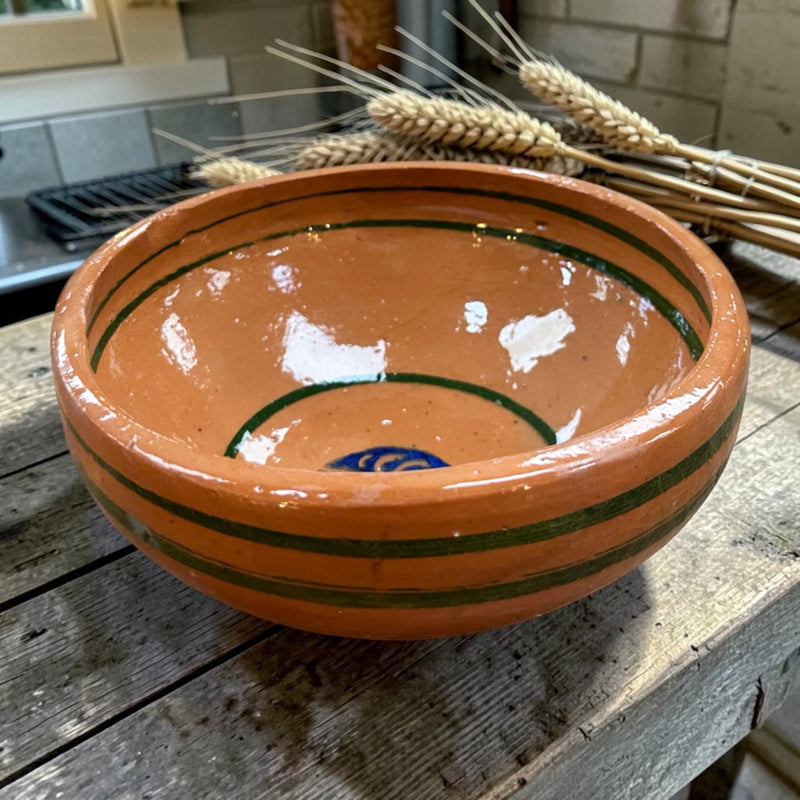 صحن فخار من اليمن clay bowl from Yemen