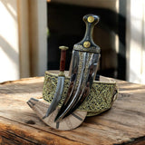 جمبية عزيري صيفاني مقلد طبق الأصل عصيب بيكيلي  تفصيل نصله ستيل منقش حزام شغل يد مع خنجر فضه خلفي