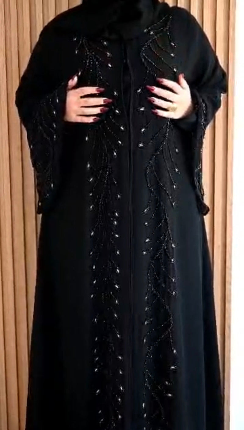 عبايه نسائية فخمه من صافي عبايات