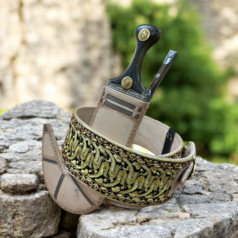 جمبيه عزيري شبيه الصيفاني طبق الاصل حزام شغل يد حروف ملبس ذهب مبسم فضة نصله ستيل