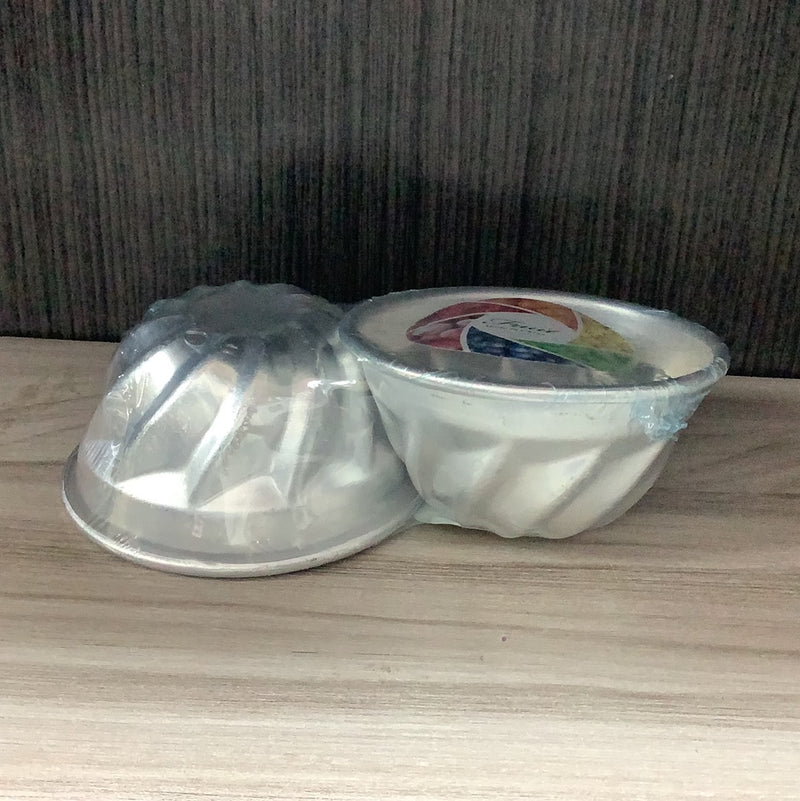 صحون للجلي حجم صغير متساوي