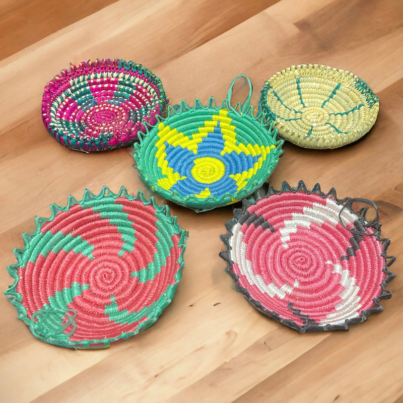 طبق يمني عزف حجم صغير Yemeni Handwoven Bowl Small