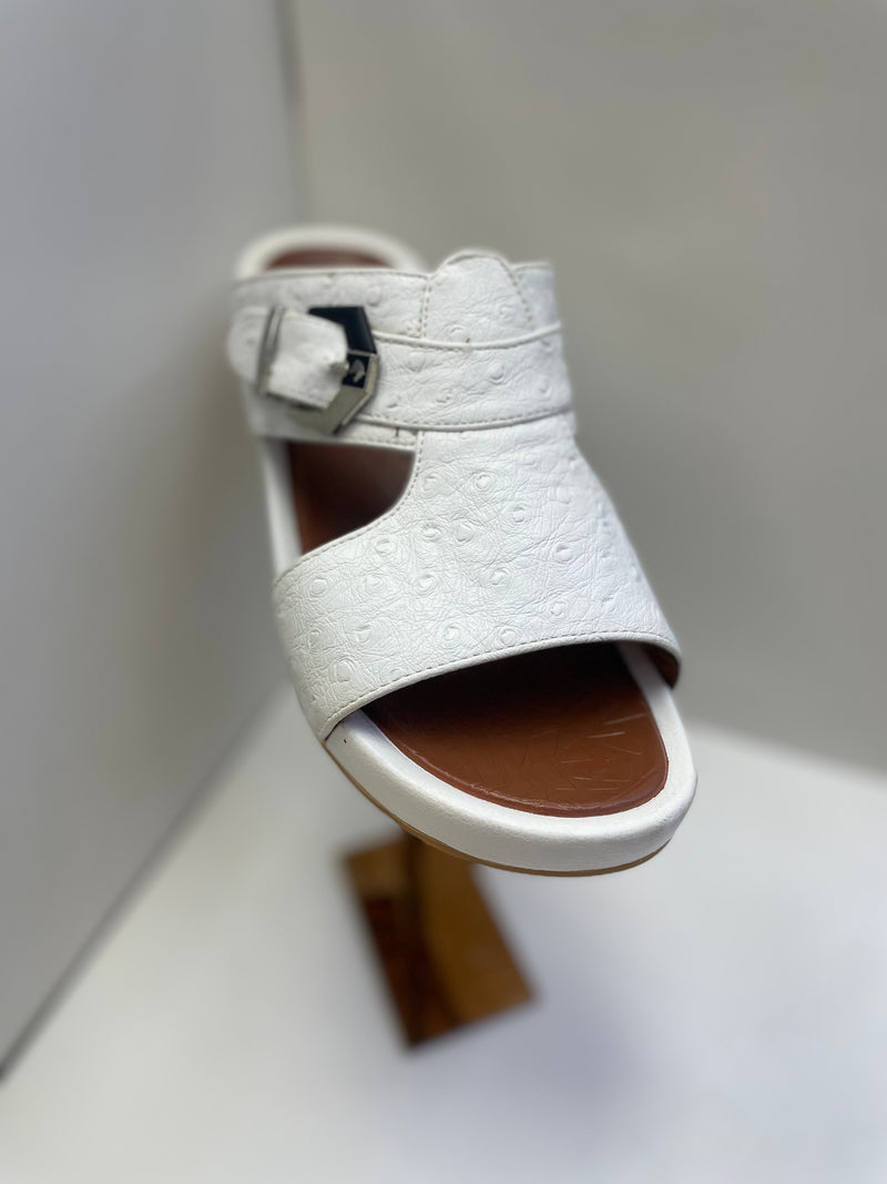 ⁨⁨⁨صندل يمني فاخر ⁩⁩⁩