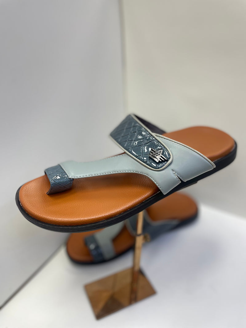 ⁨⁨صندل يمني فاخر أبو اصباع⁩⁩