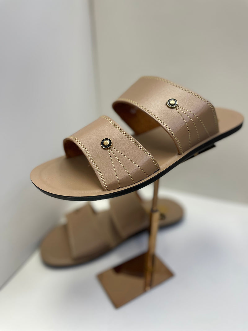 ⁨صندل رجالي جلد أصلي ⁩