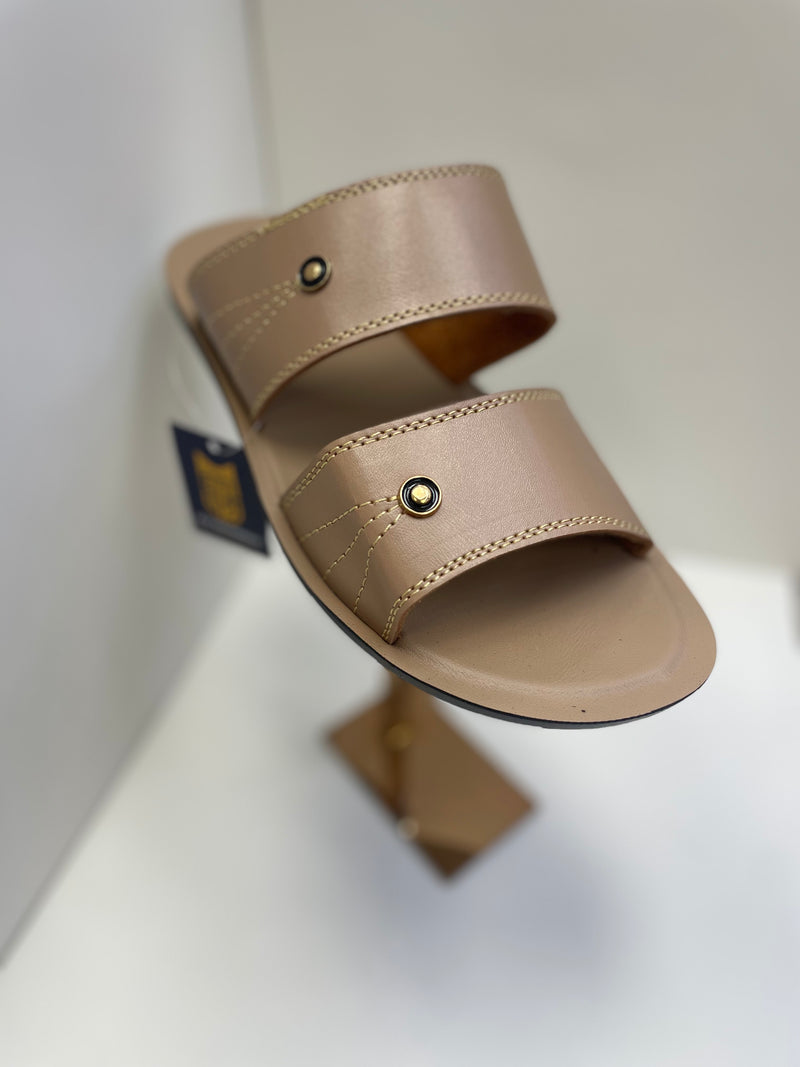 ⁨صندل رجالي جلد أصلي ⁩